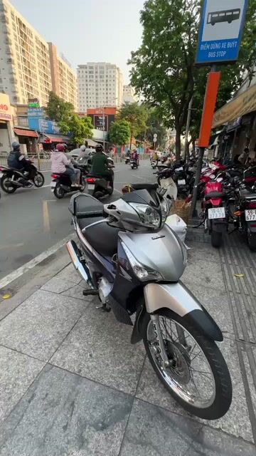 Honda Future mập Fi 2013 Bạc Xanh. Mua bán Xe máy tại Quận Tân Phú Tp Hồ Chí Minh được đăng bởi Tuanduy hình 1