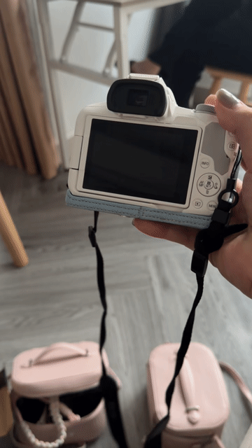 Máy ảnh Canon R50 Trắng Còn mới. Mua bán Máy ảnh, Máy quay tại Huyện Gia Lâm Hà Nội được đăng bởi Trang hình 1