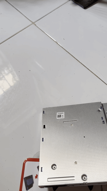 Ổ đĩa quang CD rời gắn vào laptop. Mua bán Phụ kiện (Màn hình, Chuột...) tại Quận Gò Vấp Tp Hồ Chí Minh được đăng bởi Vân hình 1