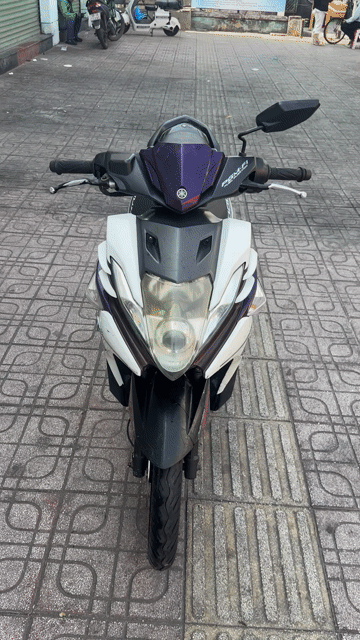 Yamaha Nouvo 5 FI 2012 Đen trắng. Mua bán Xe máy tại Quận 7 Tp Hồ Chí Minh được đăng bởi Chuyên Xe Giá Tốt hình 1