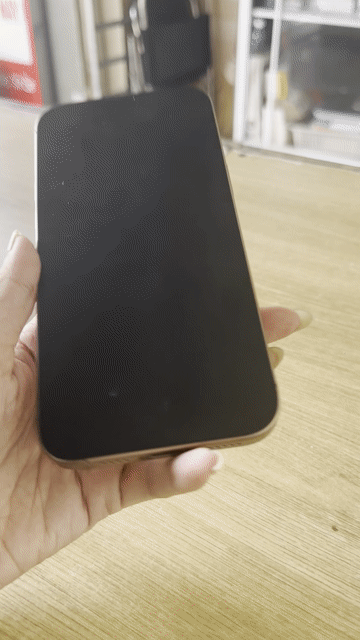 Apple iPhone 16 Pro Max 256GB Vàng Mới. Mua bán Điện thoại tại Quận Thanh Khê Đà Nẵng được đăng bởi Hoàng Ly hình 1