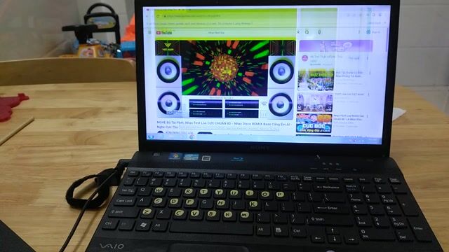 Sony VPCEH18FJ i3. Mua bán Laptop tại Thành phố Thủ Dầu Một Bình Dương được đăng bởi giang hình 1