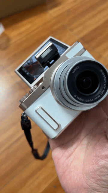 Máy ảnh Panasonic Lumix GF10 Trắng 16MP 4K. Mua bán Máy ảnh, Máy quay tại Quận Cầu Giấy Hà Nội được đăng bởi Đỗ Kỷ hình 1