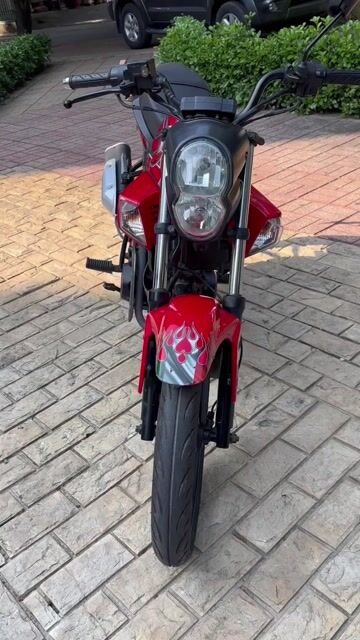 Kymco K-Pipe 50 Đỏ đen. Mua bán Xe máy tại Quận Tân Phú Tp Hồ Chí Minh được đăng bởi Lê Trực hình 1