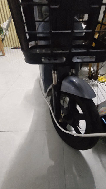 Xe đạp điện HKD06 Xám Mới 95%. Mua bán Xe đạp tại Thành phố Qui Nhơn Bình Định được đăng bởi Nguyễn Anh Quốc hình 1