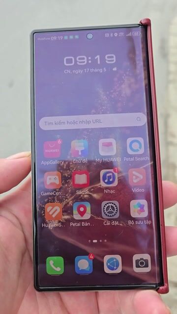 Huawei Mate X 1TB Đỏ 99%. Mua bán Điện thoại tại Quận Hà Đông Hà Nội được đăng bởi Mỹ Linh hình 1