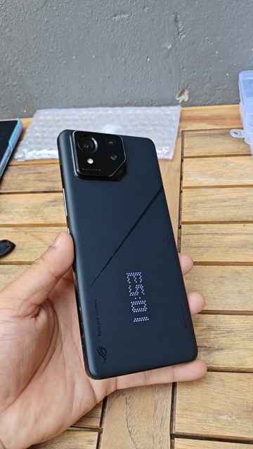ROG Phone 8 Pro 512GB Đen. Mua bán Điện thoại tại Thành phố Thủ Đức Tp Hồ Chí Minh được đăng bởi Anh Tí  hình 1