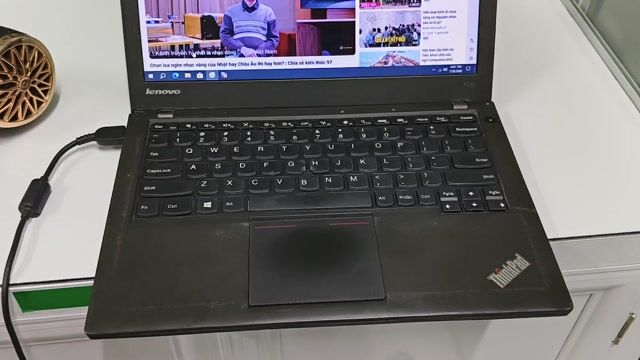 Lenovo Thinkpad X240 i5-4300U 4GB/500GB Đen. Mua bán Laptop tại Huyện Mỹ Đức Hà Nội được đăng bởi Lê Tiến 086chín1616chín6 hình 1