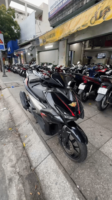 Yamaha NVX 125 2018 Đen Smartkey. Mua bán Xe máy tại Quận Tân Phú Tp Hồ Chí Minh được đăng bởi Tuanduy hình 1
