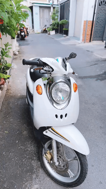 Yamaha Mio Classico 2012 Trắng 24000 km. Mua bán Xe máy tại Quận Gò Vấp Tp Hồ Chí Minh được đăng bởi Bảo An hình 1