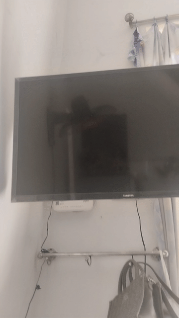 Tivi Samsung 32 inch Đen. Mua bán Tivi, Âm thanh tại Quận Hải Châu Đà Nẵng được đăng bởi Công toàn Nguyễn hình 1