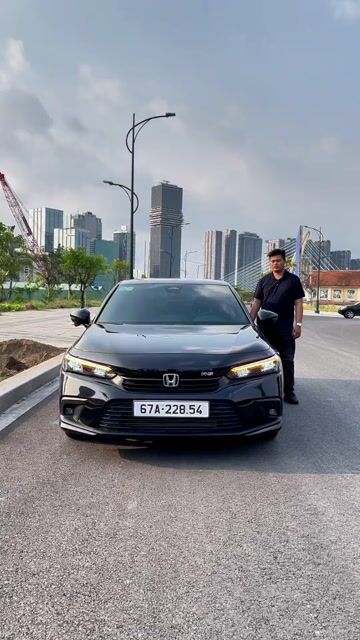 Honda Civic RS 2023 Đen 35.000km. Mua bán Ô tô tại Thành phố Thủ Đức Tp Hồ Chí Minh được đăng bởi Trường Nguyễn Xe Sang hình 1