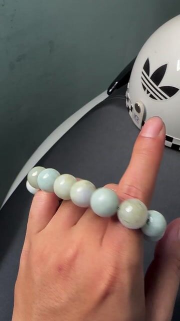 Vòng tay Cẩm thạch hoàng trà 14ly kèm kiểm định. Mua bán Phụ kiện thời trang khác tại Quận Cái Răng Cần Thơ được đăng bởi vinh hình 1