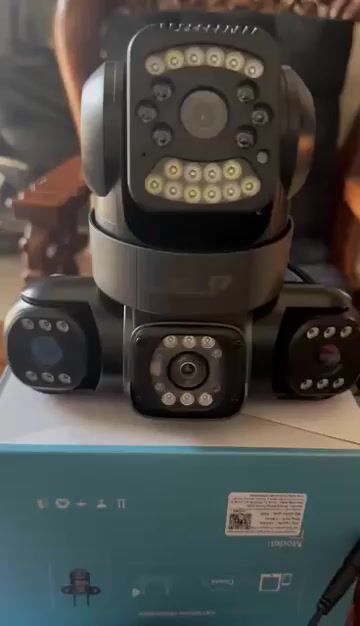 nhà mình đặt nhầm 2 cái nên cần pass 1 full box. Mua bán Máy ảnh, Máy quay tại Quận 1 Tp Hồ Chí Minh được đăng bởi Trần Hoàng Thiên hình 1