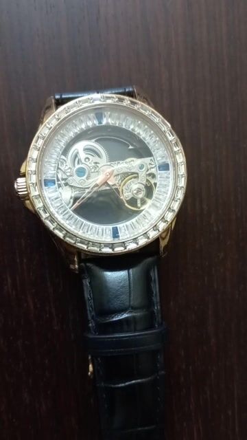 Đồng hồ đeo tay Nam Dây da. Mua bán Đồng hồ tại Thành phố Nam Định Nam Định được đăng bởi Nguyễn Đức hình 1