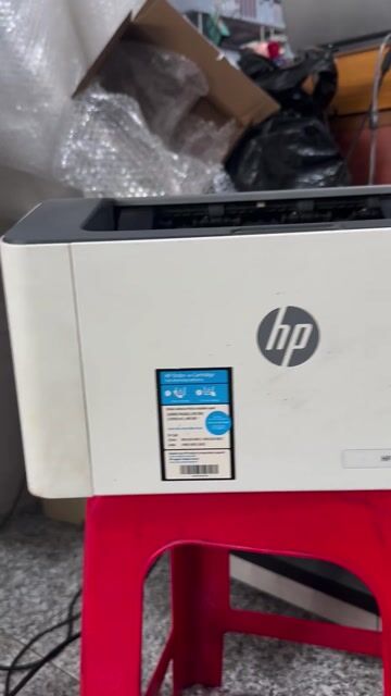 Máy in HP Laser 107w Trắng. Mua bán Đồ dùng văn phòng tại Huyện Đức Hòa Long An được đăng bởi Mai Lý hình 1