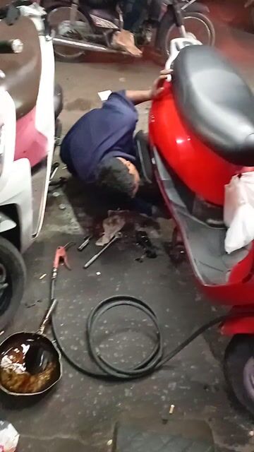 SYM Đỏ đã sử dụng. Mua bán Xe máy tại Quận Tân Phú Tp Hồ Chí Minh được đăng bởi Tuan Pham hình 1