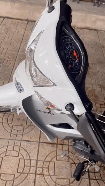 Honda Wave Alpha 2023 Trắng 7987 km. Mua bán Xe máy tại Thành phố Bến Tre Bến Tre được đăng bởi Phương Huỳnh hình 1
