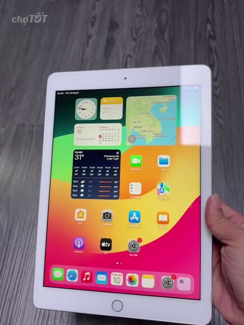 ipad Gen6 32G zinall đẹp 99%. Mua bán Máy tính bảng tại Quận 1 Tp Hồ Chí Minh được đăng bởi Lucas Huỳnh hình 1