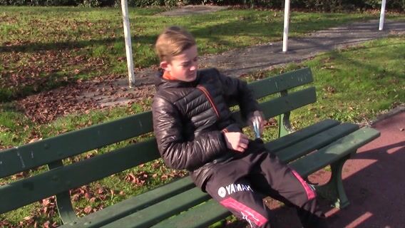 Conducteur d'engins ? J'y connais rien !