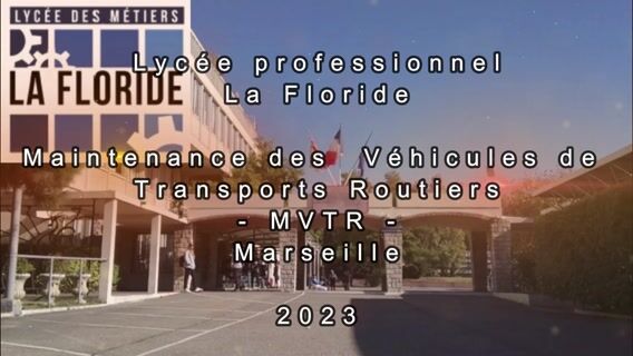 On répare des camions !