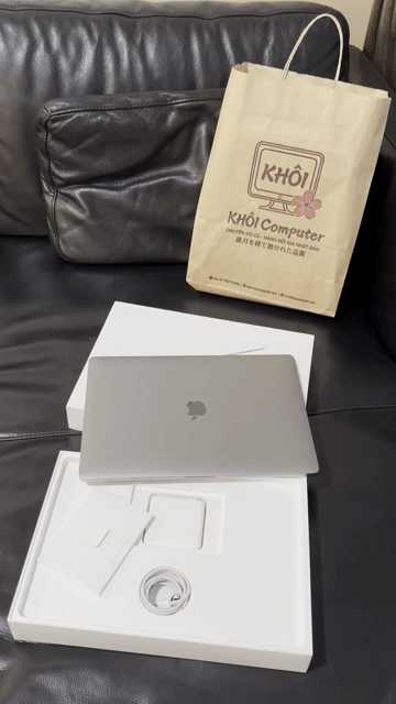 MacBook Pro 15 2018 (Space Gray) – Máy đẹp Fullbox. Mua bán Laptop tại Thành phố Thủ Đức Tp Hồ Chí Minh được đăng bởi KHÔI MINH hình 1