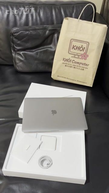 MacBook Pro 15 2018 (Space Gray) – Máy đẹp Fullbox. Mua bán Laptop tại Thành phố Thủ Đức Tp Hồ Chí Minh được đăng bởi KHÔI MINH hình 1