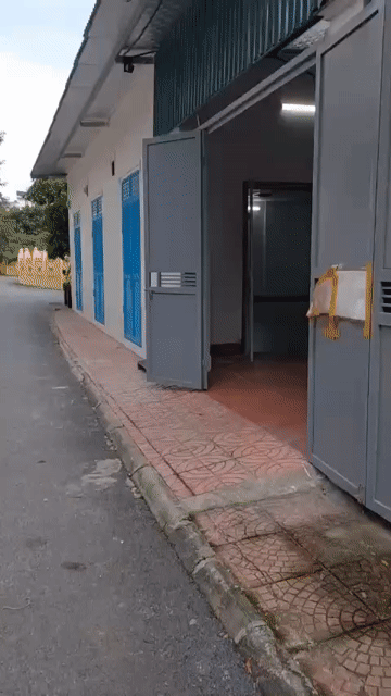 Cho thuê Văn phòng, Mặt bằng kinh doanh Quận Long Biên Hà Nội diện tích 125 m² giá 12 triệu/tháng