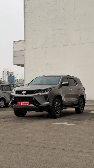 Toyota Fortuner 2022 2.4AT Legender 27.000km. Mua bán Ô tô tại Quận Bình Thạnh Tp Hồ Chí Minh được đăng bởi Công Sang Toyota Sure hình 1