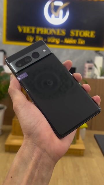 Google Pixel 7 Pro Đen Nguyên bản đẹp keng. Mua bán Điện thoại tại Quận Thanh Khê Đà Nẵng được đăng bởi Vietphones Store 16 Kỳ Đồng hình 1