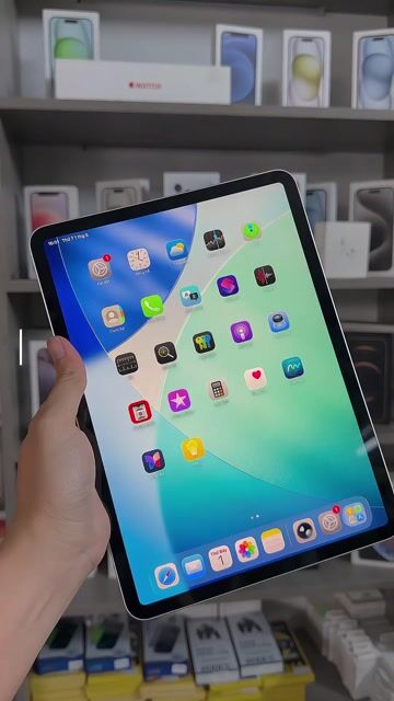 Apple iPad Pro M2 2022 Wifi Bạc. Mua bán Máy tính bảng tại Thị xã Bến Cát Bình Dương được đăng bởi Boss Táo hình 1