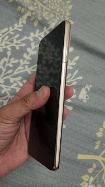 Samsung S21 Plus Tím 8GB/128GB Mỹ. Mua bán Điện thoại tại Huyện Bình Chánh Tp Hồ Chí Minh được đăng bởi Thảo Samsung hình 1