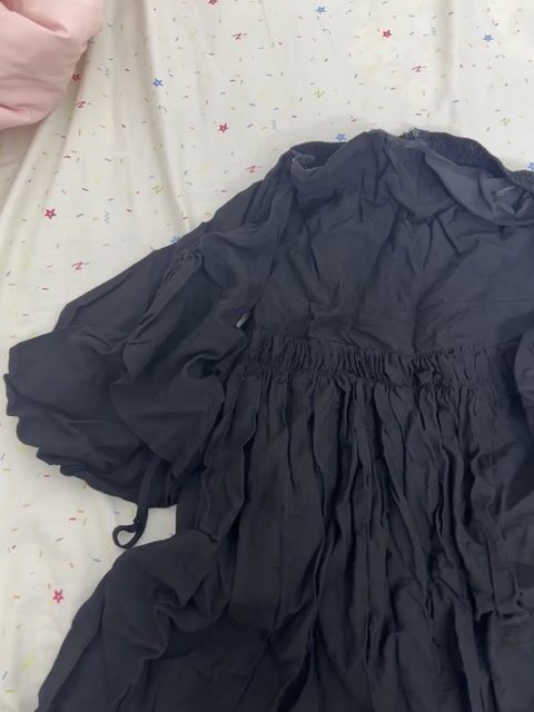 Đầm Nữ À là mơ Studio Linen tơ Đen XL. Mua bán Quần áo tại Huyện Hưng Hà Thái Bình được đăng bởi Phuong Thao Nguyen hình 1