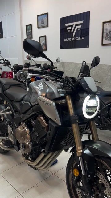 CB650R BSTP đập thùng 29/12/2022 Zin Chuẩn Rất Đẹp. Mua bán Xe máy tại Quận Phú Nhuận Tp Hồ Chí Minh được đăng bởi Trung Motor 88 hình 1