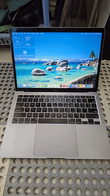 Apple Macbook Air - M1, 2020 màu Bạc mới. Mua bán Laptop tại Quận 7 Tp Hồ Chí Minh được đăng bởi Nguyen Son hình 1