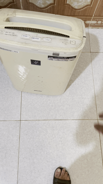 Máy lọc không khí Sharp KC-W45. Mua bán Nội thất, đồ gia dụng khác tại Huyện Mê Linh Hà Nội được đăng bởi giang hình 1