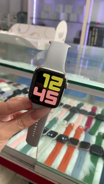Apple Watch Series 4 .44lteThép Trắng sai dc esim. Mua bán Thiết bị đeo thông minh tại Quận Phú Nhuận Tp Hồ Chí Minh được đăng bởi pé phuong hình 1