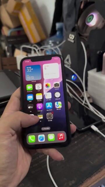 Apple iPhone XR 64GB Đen Nguyên zin. Mua bán Điện thoại tại Quận Gò Vấp Tp Hồ Chí Minh được đăng bởi Quảng Phạm Mua Iphone Lock và QT  HCM hình 1