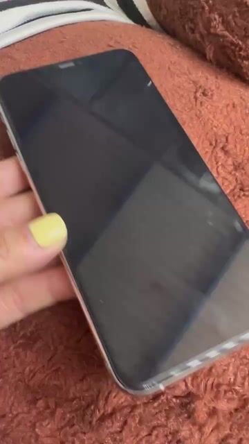 Apple iPhone 11 Pro Max 64GB Bạc Đã sử dụng. Mua bán Điện thoại tại Quận Sơn Trà Đà Nẵng được đăng bởi Phạm Thiên Kim hình 1