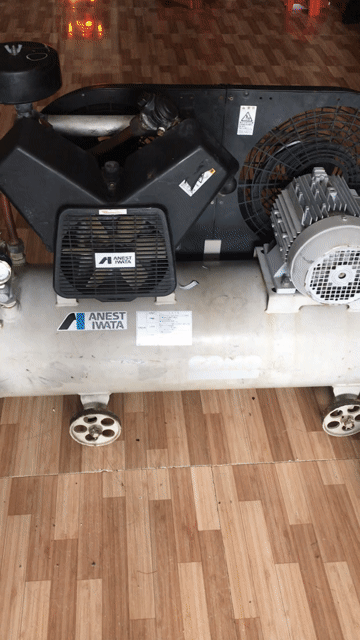Máy nén khí không dầu Iwata 3hp 80 lít. Mua bán Đồ chuyên dụng, Giống nuôi trồng tại Thành phố Quảng Ngãi Quảng Ngãi được đăng bởi Mỹ Trinh hình 1