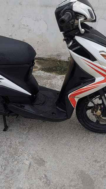 Yamaha Luvias Đỏ trắng Saigon. Mua bán Xe máy tại Quận 7 Tp Hồ Chí Minh được đăng bởi Anh Tuấn  hình 1