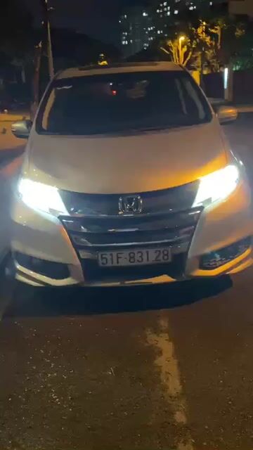 Honda Odyssey 2016 Model 2017, 2.4 CVT, 100.000KM. Mua bán Ô tô tại Quận Tân Bình Tp Hồ Chí Minh được đăng bởi Nguyễn Văn Thanh Quang hình 1