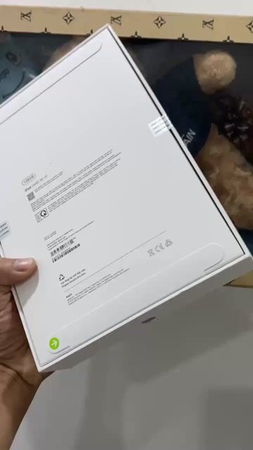 Apple iPad Gen 11 (A16) Wifi Bạc Mới. Mua bán Máy tính bảng tại Quận Bình Thạnh Tp Hồ Chí Minh được đăng bởi Thanh Pham hình 1