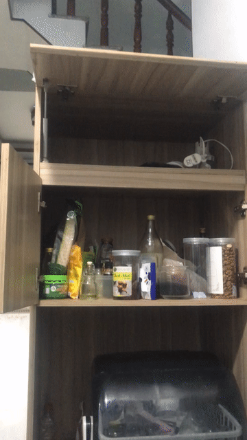 Tủ bếp gỗ công nghiệp vàng vân gỗ hiện đại. Mua bán Tủ, kệ gia đình tại Quận 12 Tp Hồ Chí Minh được đăng bởi Minh Tuyền hình 1