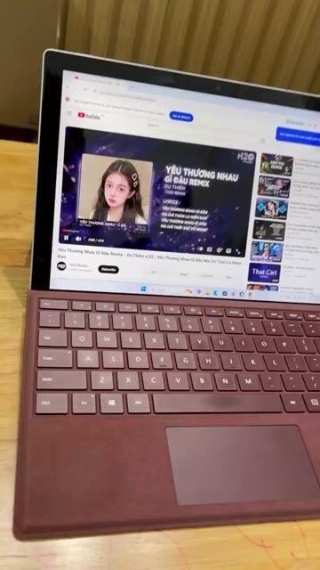 Surface Pro 7 + i5 1135G7 iris Xe, 750Gr, SimLTE4G. Mua bán Laptop tại Quận Tân Phú Tp Hồ Chí Minh được đăng bởi LAPTOPTOTVN hình 1