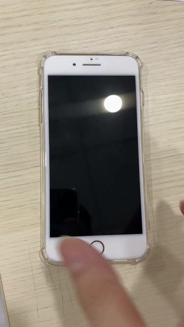 Apple iPhone 8 Plus Vàng Đã sử dụng. Mua bán Điện thoại tại Thành phố Thuận An Bình Dương được đăng bởi Thanh hình 1