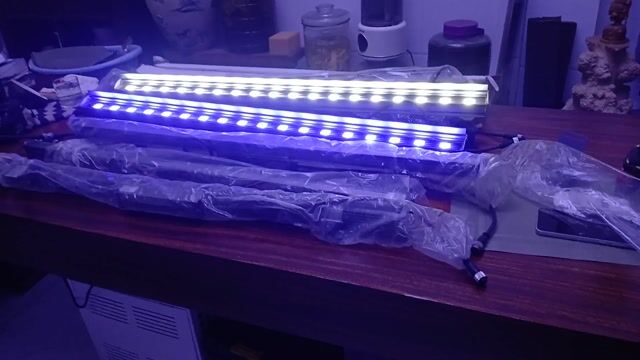 Đèn LED nhôm treo tường IP65 hãng bán hơn 600k. Mua bán Đèn tại Thành phố Dĩ An Bình Dương được đăng bởi Thành Long hình 1