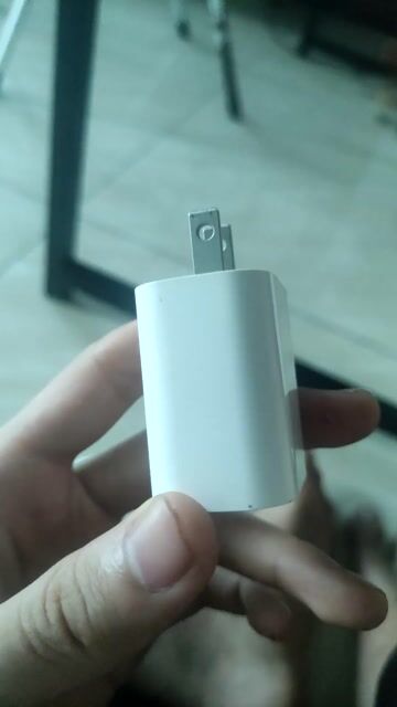 Bộ sạc Apple 20W . Mua bán Phụ kiện (Màn hình, Chuột...) tại Thành phố Việt Trì Phú Thọ được đăng bởi Le Anh hình 1