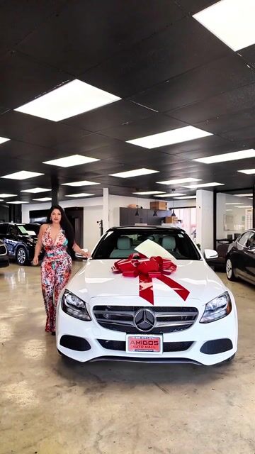 2018 Mercedes-Benz C-Class Sedan video thumbnail