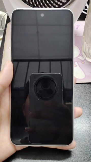 Tecno Spark 30 5G 128GB Trắng. Mua bán Điện thoại tại Quận Tân Phú Tp Hồ Chí Minh được đăng bởi Trường Văn hình 1